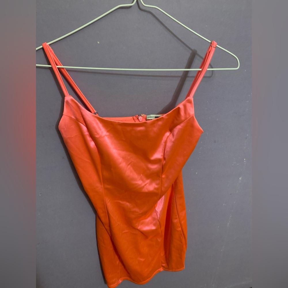 Womens’ dress